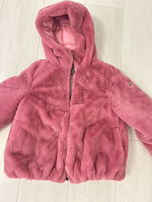 Куртңа детская  Moncler оригинал  на возраст 10 лет