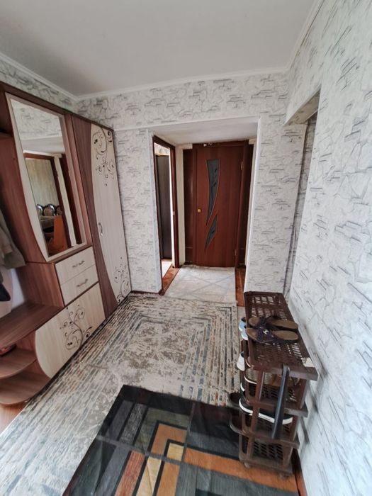 Пәтер сатылады.  Обмен болады пәтерге 2 бөлмелі орталықтан.