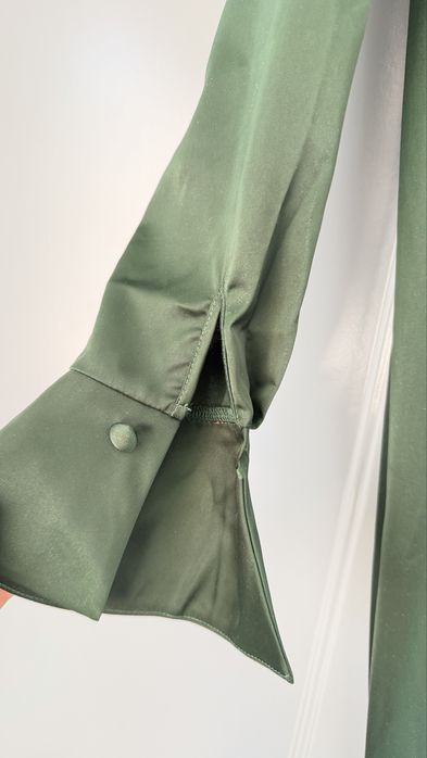 Шелковое платье красивое