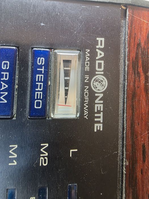 Vand radiocasetofon vechi Radionette