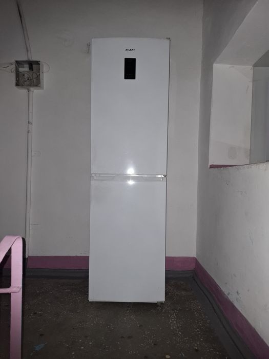 холодильник Атлант/морозильная камера