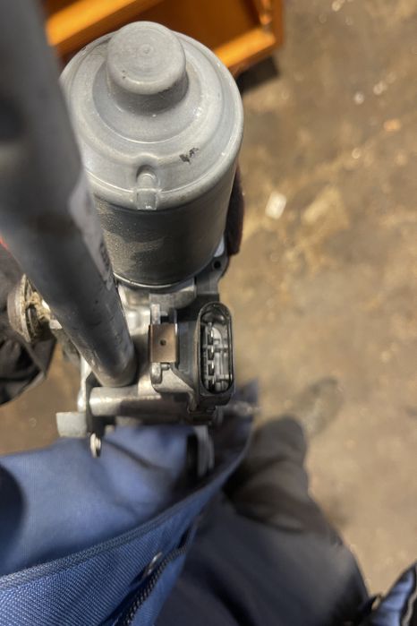 Ansamblu stergatoare parbriz volan pe stanga 5G1.955.023 C Volkswagen