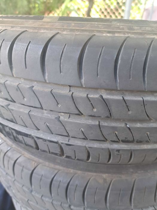 Автомобилни гуми