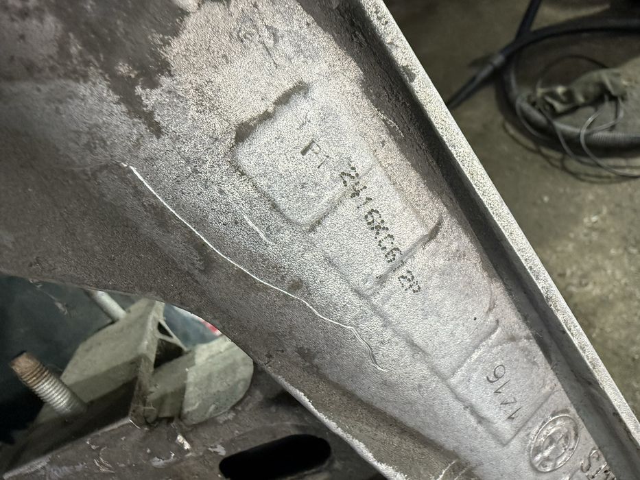 Преден мост за BMW F10 F11  заден мост