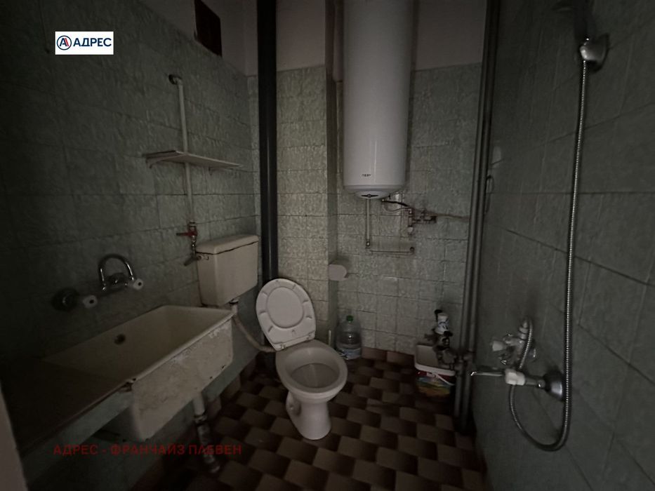 Продава се Едностаен апартамент в Плевен, 9-ти квартал - 47 кв.м за 1383 €/кв.м - Снимка #3