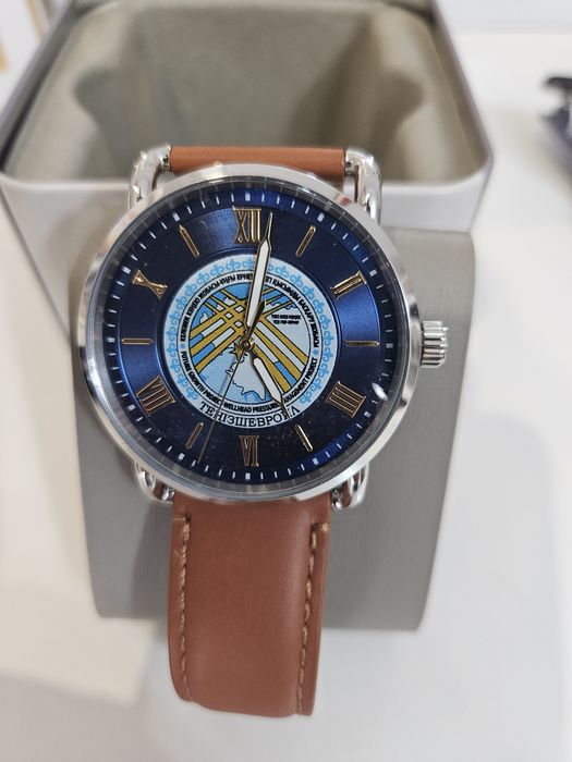 Мужские часы,новые