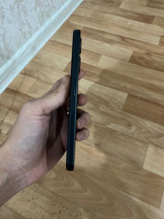 Виво у03 128гб и айфон 8 обмен