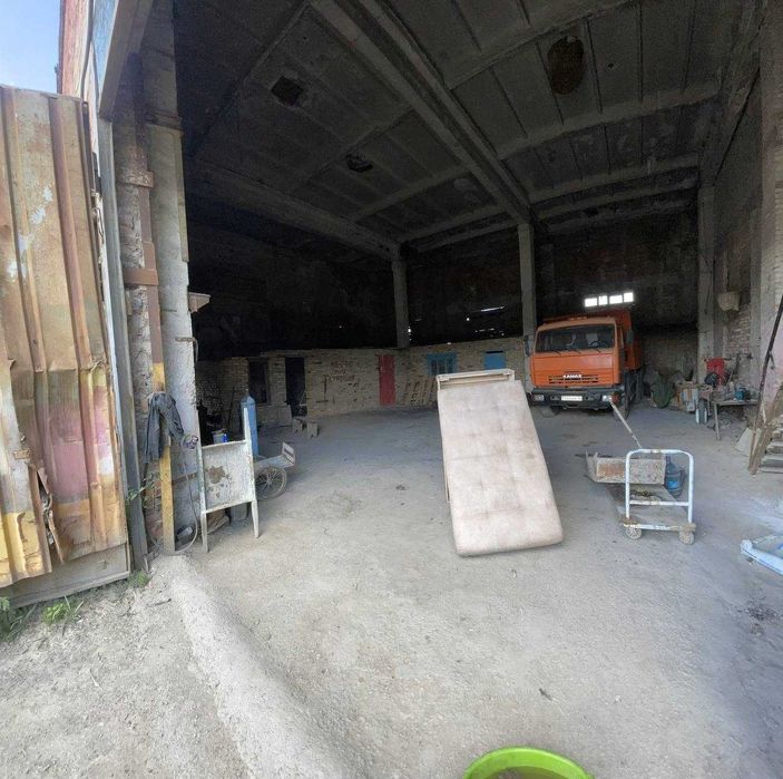 Продается коммерческое помещение с заводом