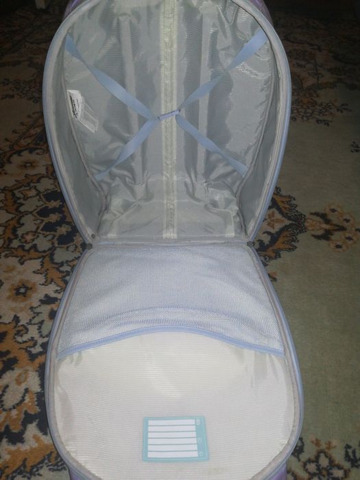 Продам детский чемодан Samsonite