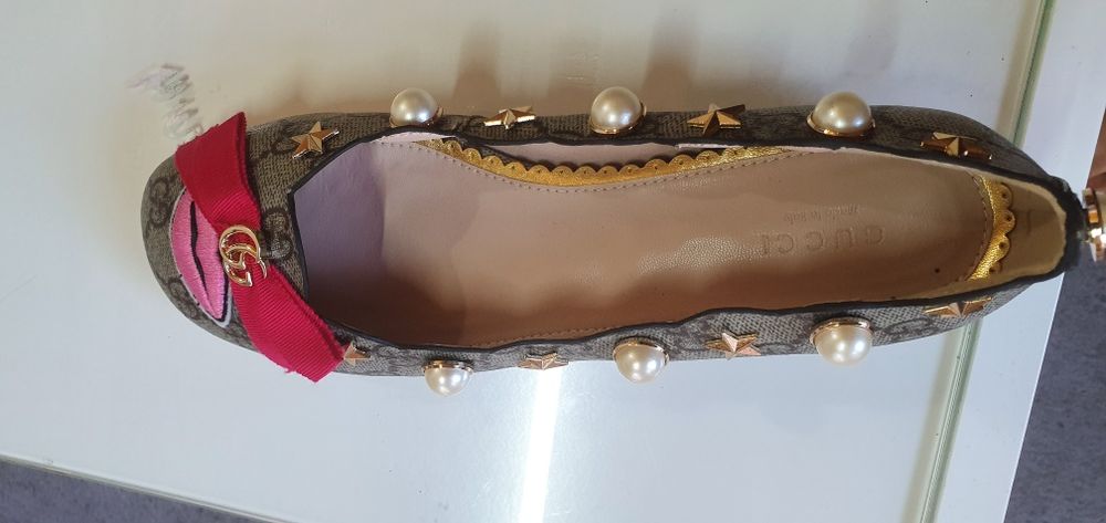 Balerini GUCCI superbi redusi 38
