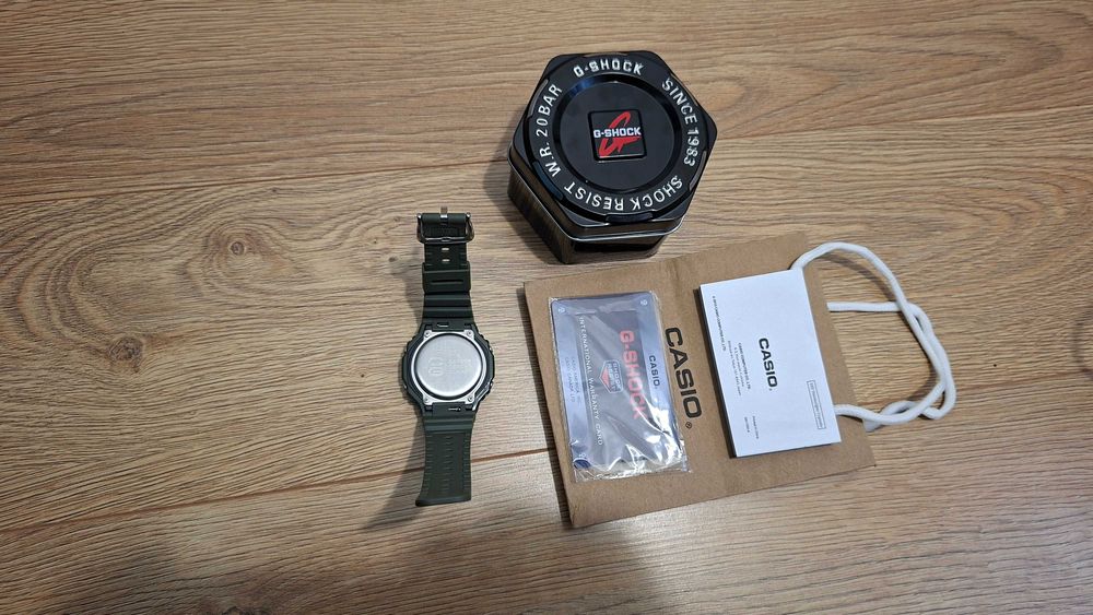 Casio G-SHOCK GA-2110SU-3AER