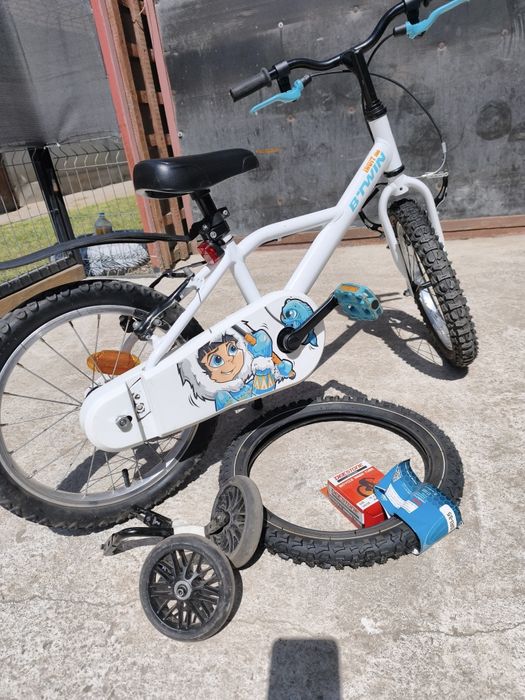 Se vând că au rămas mici