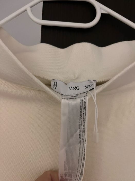Vand pantaloni Mango XS