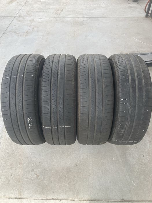 205/60/16 Michelin Saver