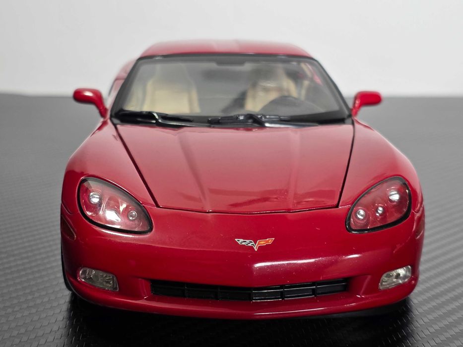 Macheta Auto 1/18 Hotwheels Chevrolet Corvette C6