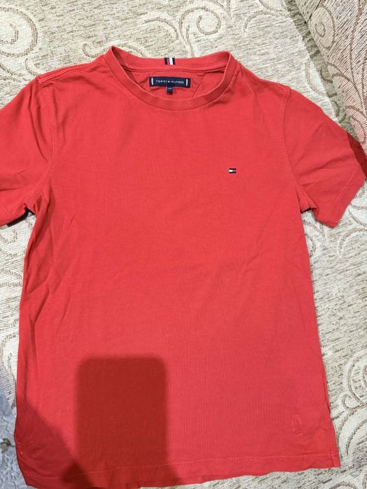 Детски дрехи на Tommy Hilfiger