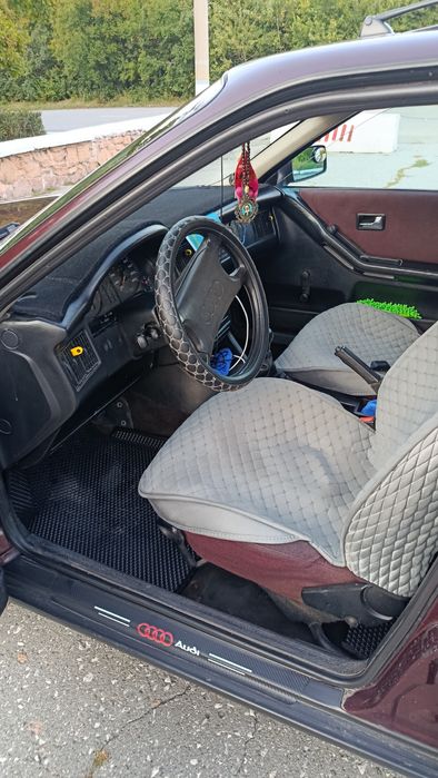 Продам Ауди 80 б3.