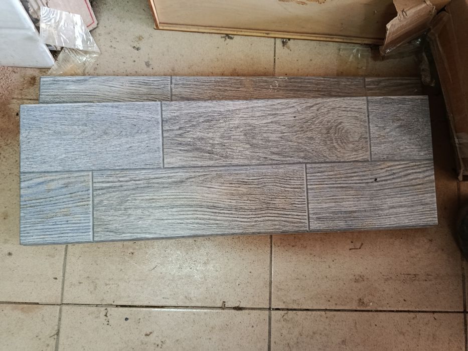 Продам кафель и мозайку