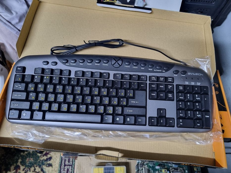Новые клавиатуры Avtech Av-706c в количестве