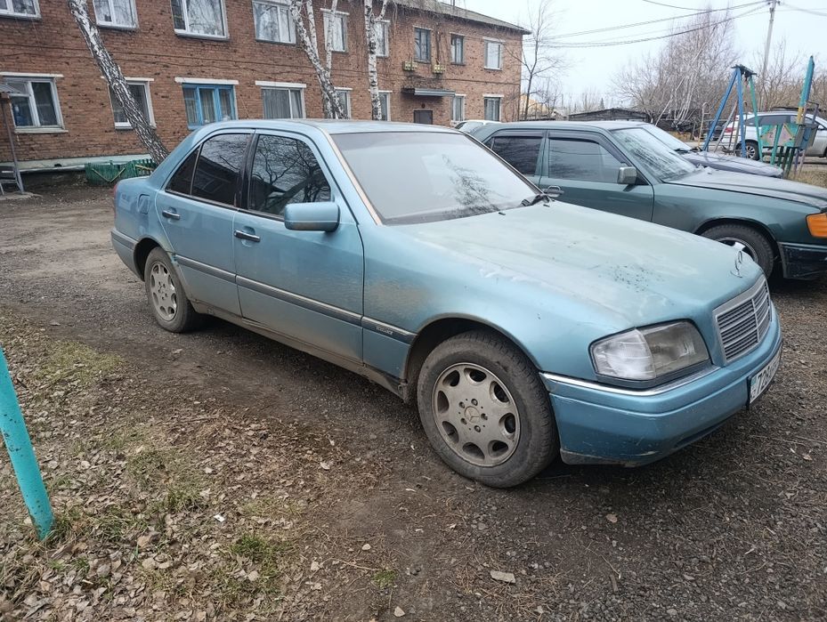 Мерседес С 220,  Газ-бензин