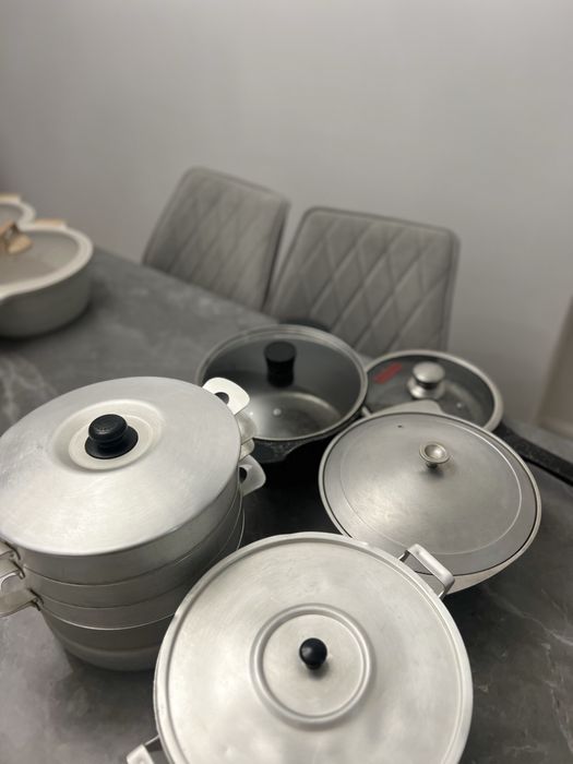 Продам набор кастрюлей