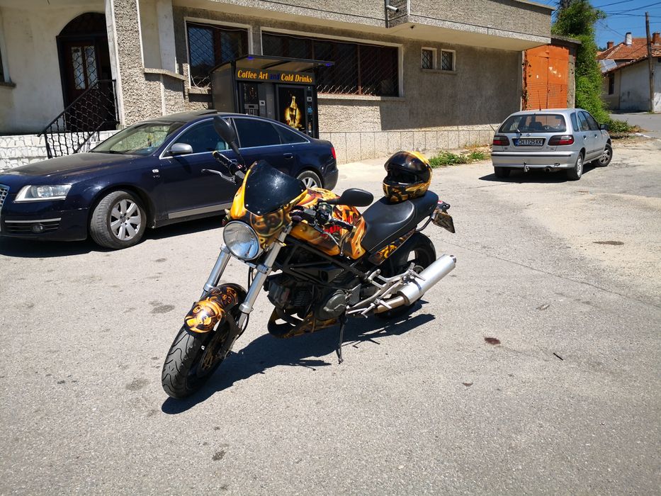 Мотор Дукати монстър/Ducati monster