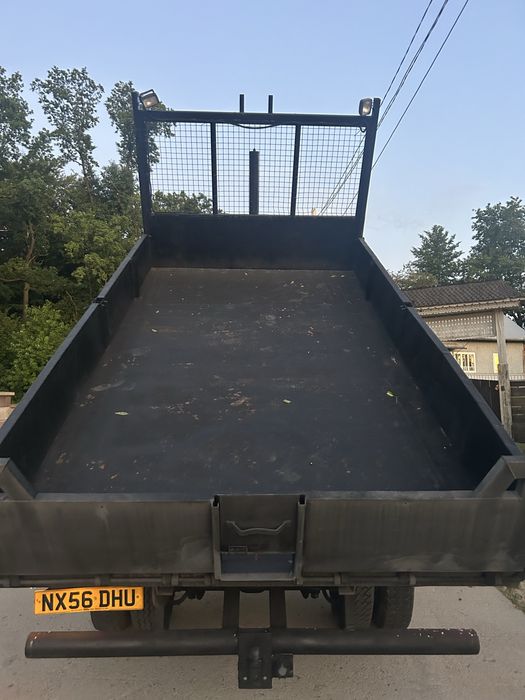 Camion basculabil iveco euro cargo 7.5 tone volan dreapta