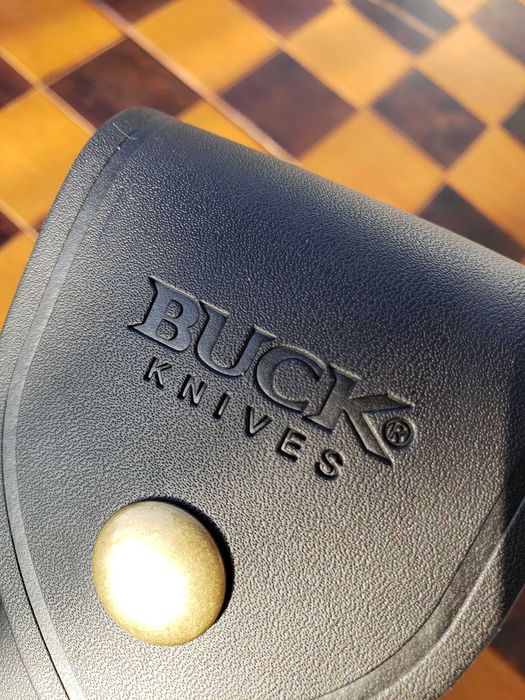 Briceag Buck 110 Hunter, cutit vanatoare, pescuit, drumetie