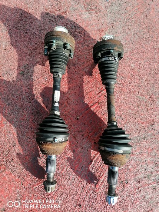 Planetare stânga și dreapta față vw touareg 7L an 2006 3.0 tdi BKS