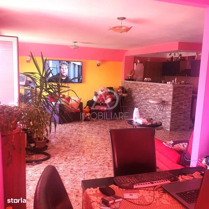 Casă modernă cu piscină | 5 camere | Teren 1.786 mp | Comision 0%