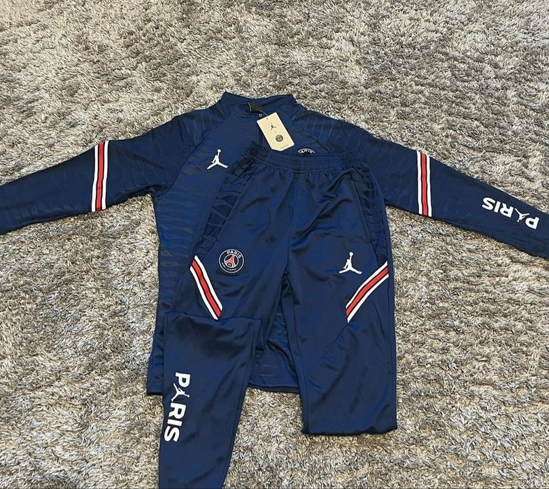 Анцуг  Майкъл Джордан