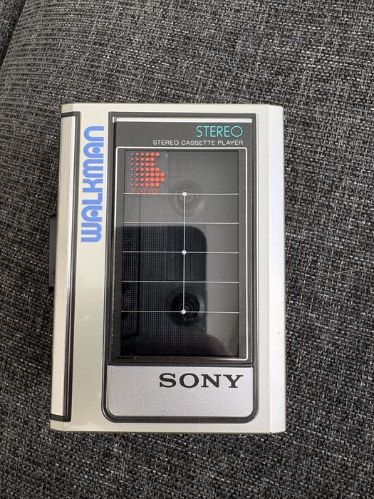 Sony Walkman, модел WM-32  1980-те години.