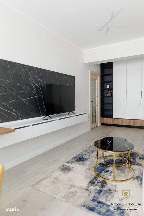 Avans 25% Apartament de vanzare cu 2 camere- Royal Town Iasi