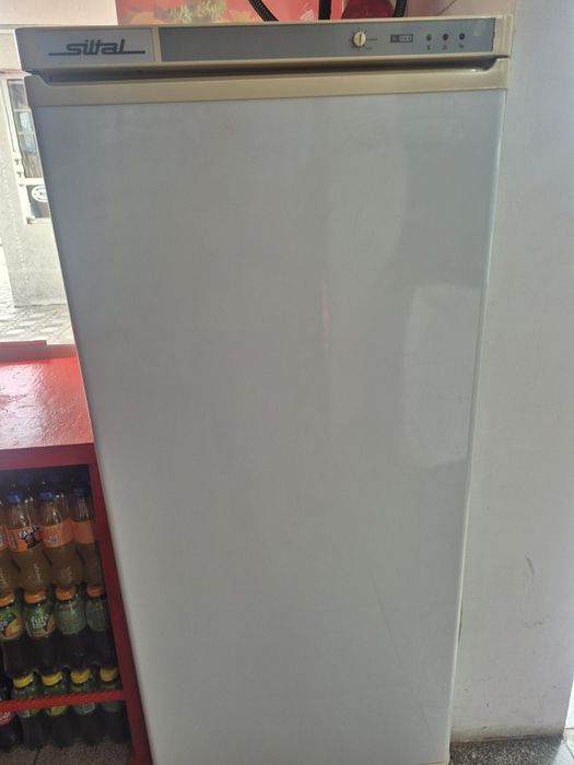 Фризер вертикален