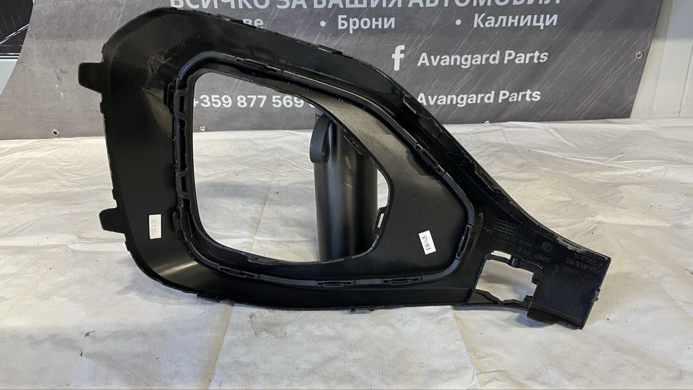 Дясна основа за халоген VW T-Roc 2017-