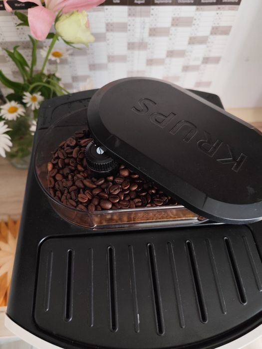 Espressor KRUPS  EA8105