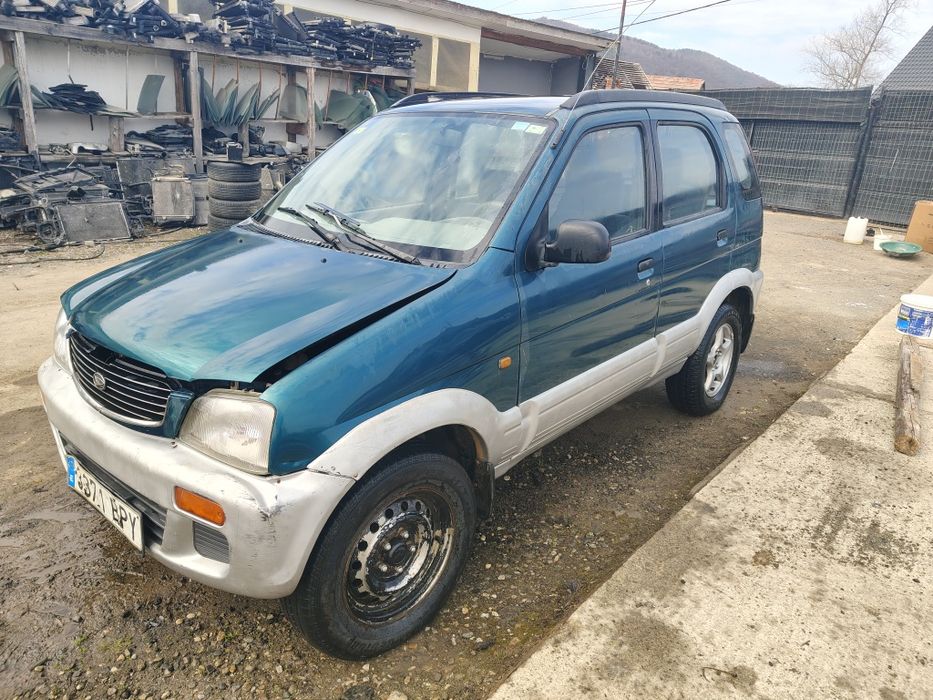 Piese toba rezervor scaune far stop haion bara faruri Daihatsu terios