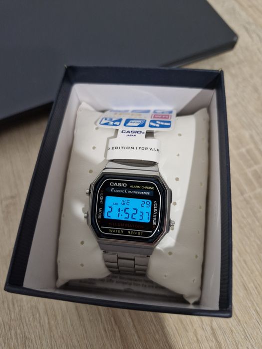 Оригинальные часы CASIO A168WA-1WSDF