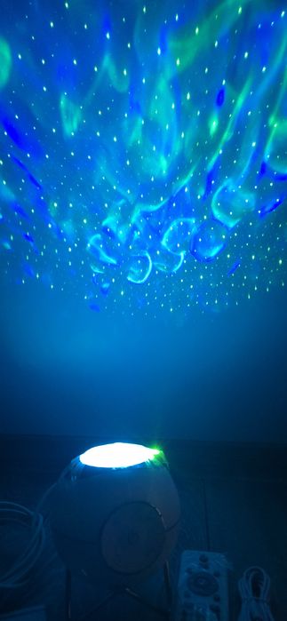 Proiector de stele cu sunete ambientale