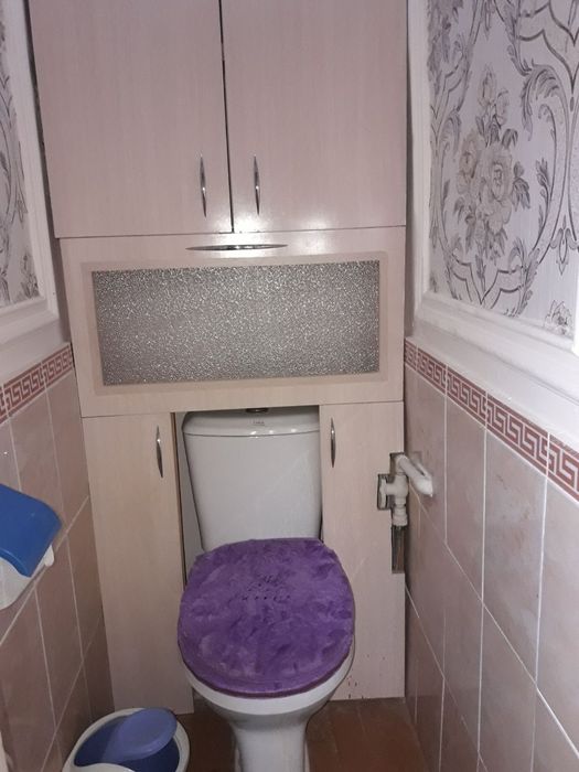 Продаётся 2-х комнатная квартира с мебелью, техникой и гаражом!