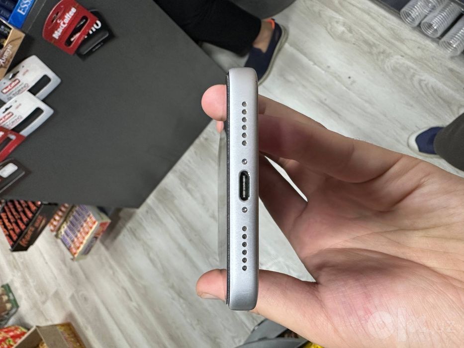 Iphone 17 pro Max sim/sim