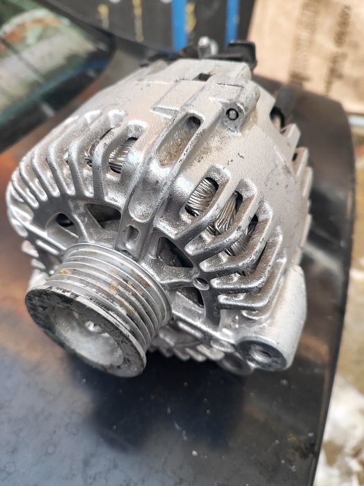 Alternator.e 46..15cp