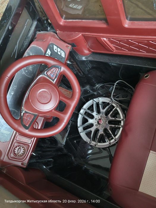 Электромобиль детский