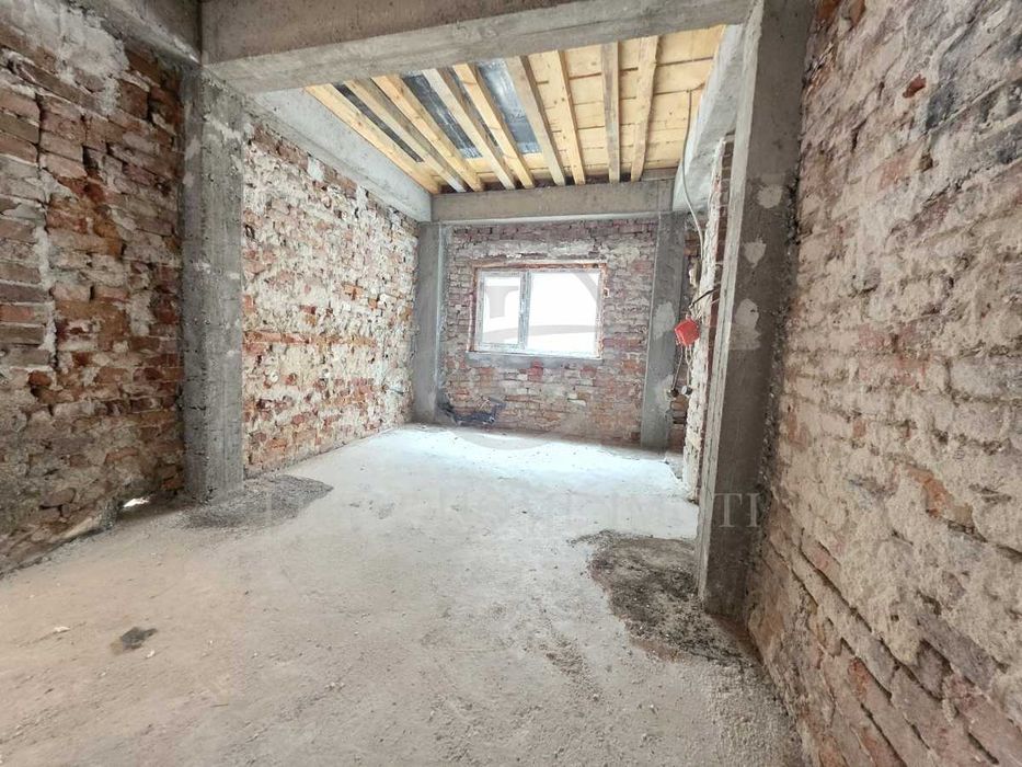 Продава се Къща в Пловдив, Кючук Париж - 111 кв.м за 1577 €/кв.м - Снимка #20