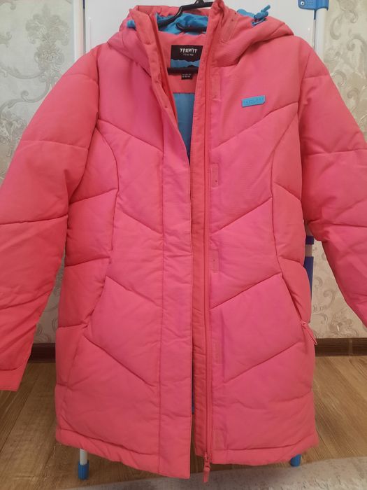 Продам зимнюю куртку