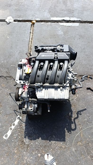 Альмера Рено Ларгус двигатели и коробки