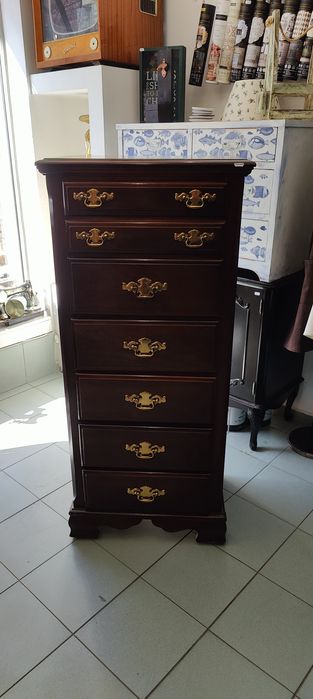 Американски скрин масив Bassett