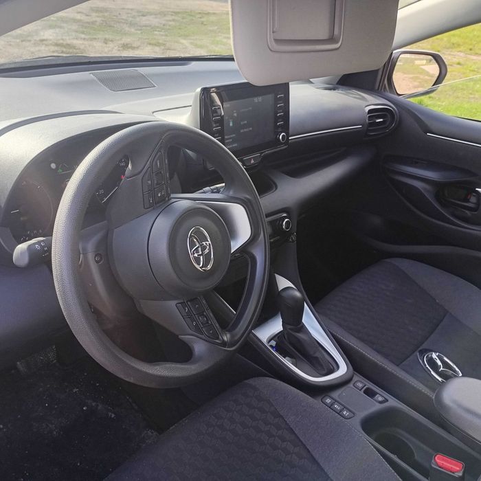 Toyota Yaris, Hybrid, 2024, 8750km certifcati