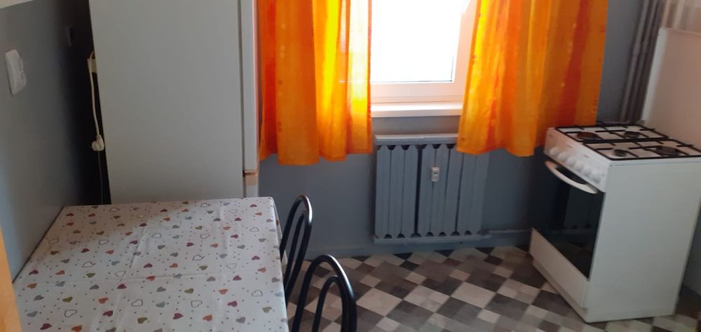 Inchiriez apartament 2 camere