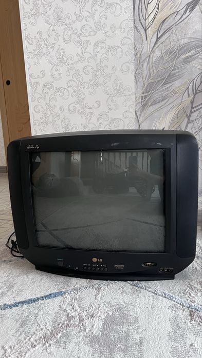 Продам телевизор за 5.000тг СРОЧНО!!!